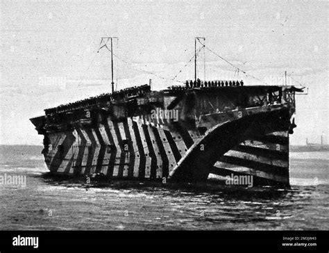 HMS 'Argus', 1918 Stock Photo - Alamy