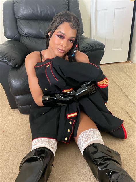 Hot Horny Trans Marine Eros Orisha Pics Xhamster