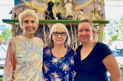 Funding dog rescue is good business. Just ask the Rescue Ranch Thrift