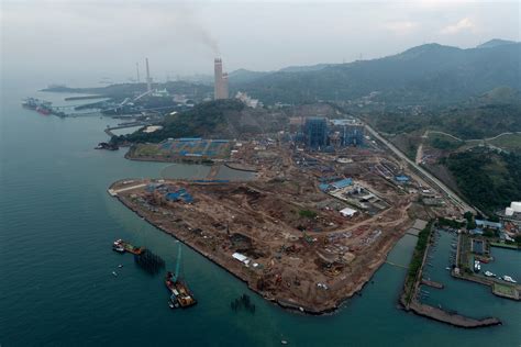 beban stunting akibat cemaran logam berat trend asia