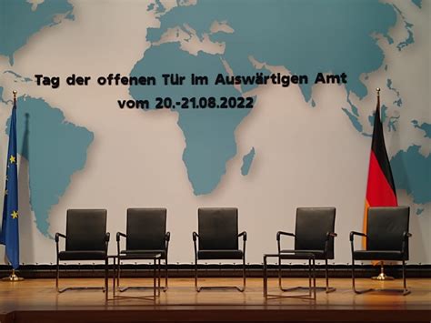 Im Dienst Der Zuversicht Das Amt Des Diakons Entw 1