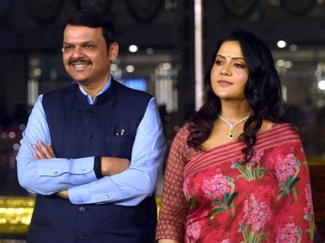 Devendra Fadnavis Wife Amruta Promised Help To Bookie Chargesheet