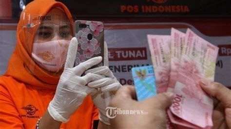 CARA Cek Penerima Bansos Rp 300 Ribu Buka Cekbansos Kemensos Go Id