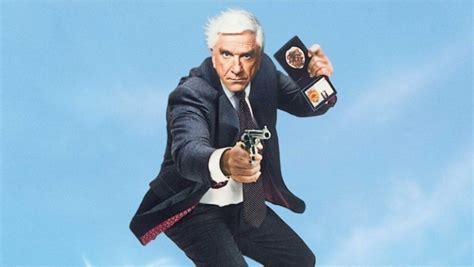 Çıplak Silah The Naked Gun Film İncelemesi Efsane Kareler
