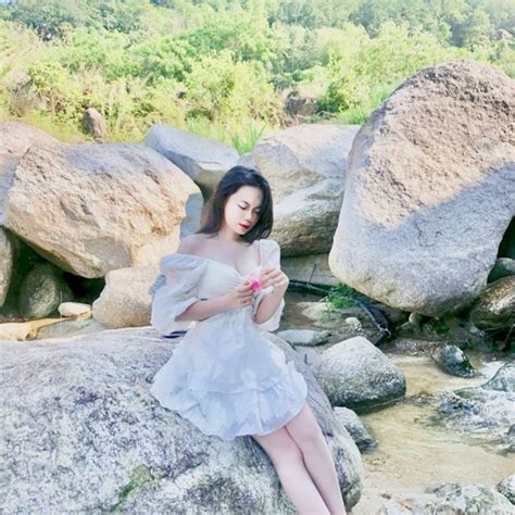 Stream Hot Viral Có Lẽ Bên Nhau Là Sai Trần Tú X TrNguyn Rmx by TRUNG NGUYEN Listen online