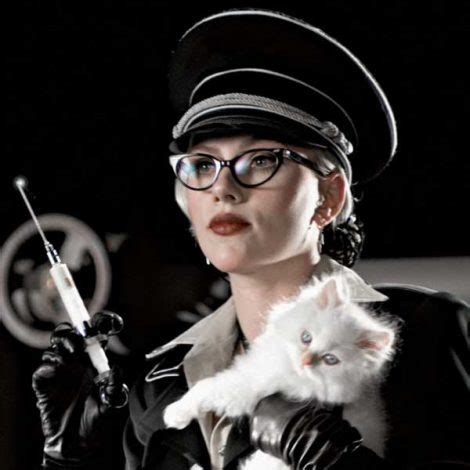 Scarlett Johansson Naked Pictures Leak A Grave Violation