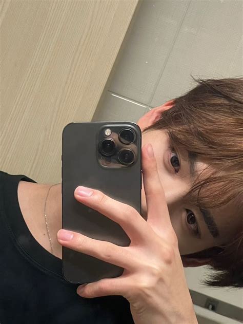 Zb1 Zerobaseone Han Yujin Mirror Selca Selfie In 2024 Hanyu Hanbin