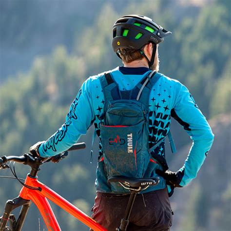 top   hydration pack  mountain biking