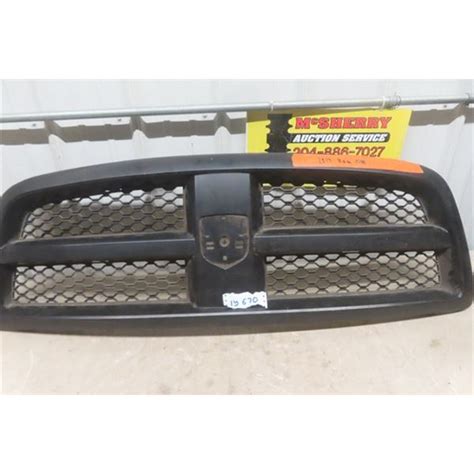 2014 Dodge Ram 1500 Grill 16 X 52