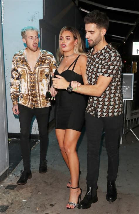 Megan Barton Hanson Meganbartonhanson Nude OnlyFans Leaks Fappening Page FappeningBook