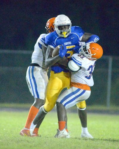 Feliciana Football Has Shining Weekend East Feliciana Just Misses A
