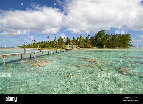 laguna  fakarava atoll tuamotus archipelago french polynesia stock