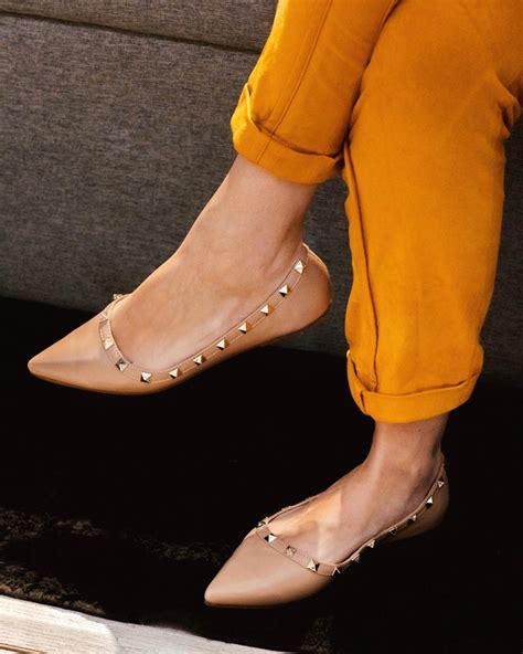 Sapatilha Nude Spikes Douradas Loff Shoes