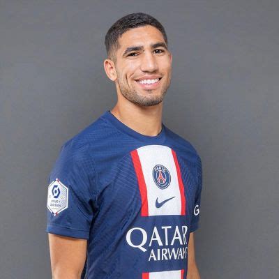 achraf hakimi bio affair married net worth ethnicity height