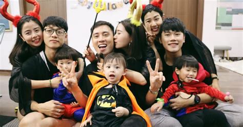 Halloween cập bến 3 gia đình hot nhất MXH Xoài Cam Đậu biến hoá thành những siêu anh hùng