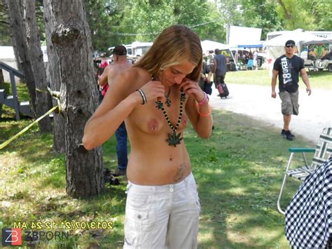 More Gals From Nudes A Poppin ZB Porn