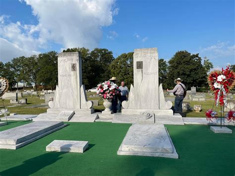 Prattville memorial chapel services offer a dignified way to say goodbye 7