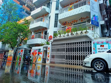 Mirpur’s Literary Gem “Riddhi Book Cafe” Combines Rare Books and