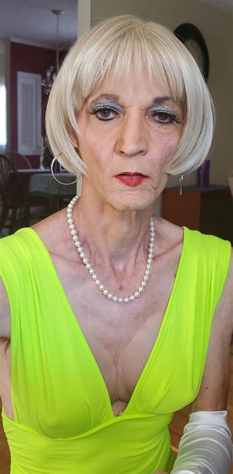 Bobbie In White Lingerie Pics Xhamster