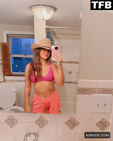 ALEX AUST Nude AZNude