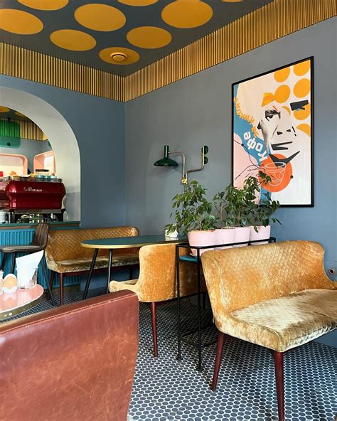 Дарья Вебер on Instagram: "Больше всего в Пскове мне понравилось кафе ...