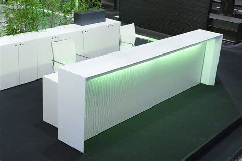 Стойки ресепшн на заказ, купить стойку администратора ресепшн