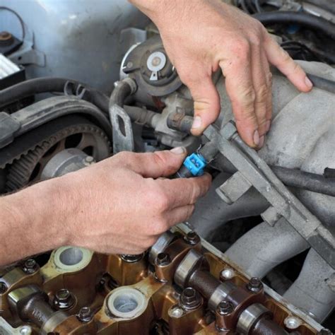 An Introduction To Fuel System Repairs How To Install A Fuel Injector In The Garage With