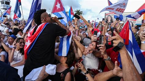 Gente De Zona Perform Patria Y Vida At Cuba Protest Rally In Miami