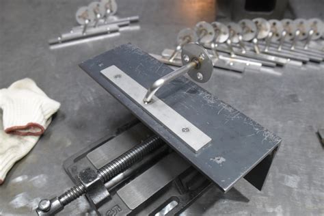WELDING SHOP RYUSEI: 手摺のガイド金具の特注製作依頼～②簡易溶接治具～