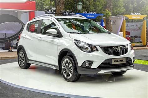 Tin xe hot 4 12 Giá lăn bánh VinFast Fadil thấp khó tin thách thức Hyundai Grand i10 Kia Morning