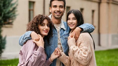 Tendenze Sessuali 2023 I Nuovi Sex Trend che hanno rivoluzionato il mondo della sessualità