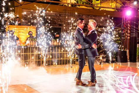 Slap My Ass Photo From People Mag R Dayfiance