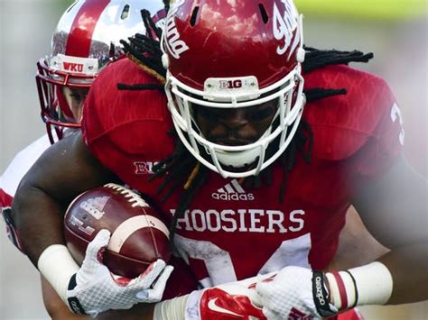 Florida makes in 29 in a row against Kentucky