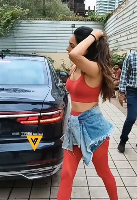 Kiara Advani Seen Hot In Red Gym Fit See Pics