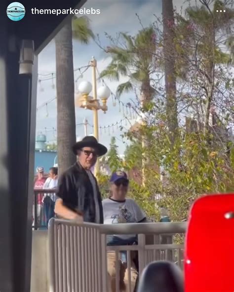 Celebrity Sighting (@celebrity_sighting) • Instagram photos and videos