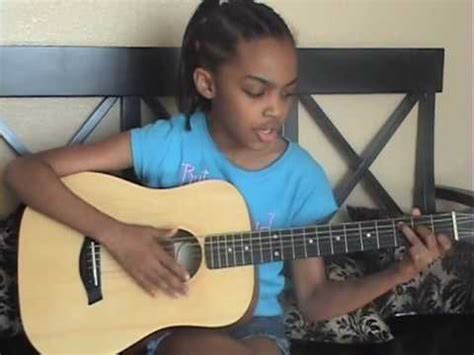 China Anne McClain sings "White Horse" - YouTube