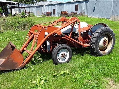 1952 Ford 8N 2wd Tractor W/Loader BigIron Auctions