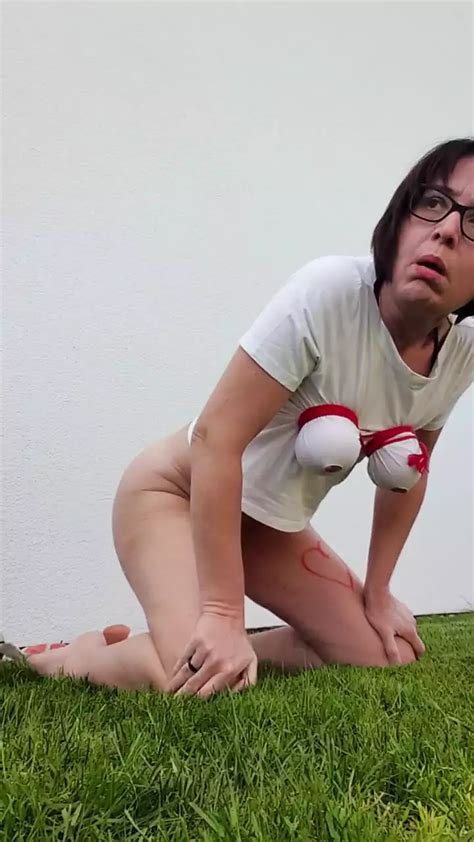 Milf Out Controll Next To Neighbours Secretary Porn Feat Julieeroticdress Xhamster