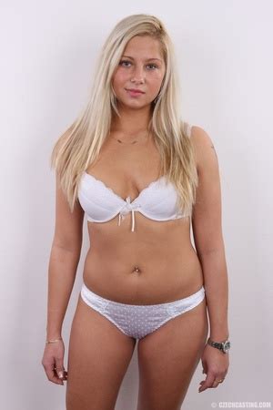 Fleshy Tattooed Blonde Beauty Shows Slightly Hairy Pussy XXX Dessert