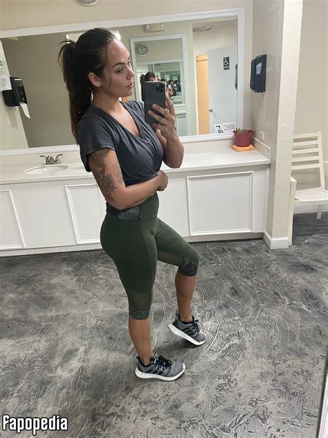 Fergie Nude OnlyFans Leaks Photo Fapopedia