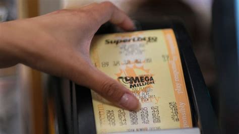 Winning Ticket For 1 58 Billion Mega Millions Jackpot Sold In Florida