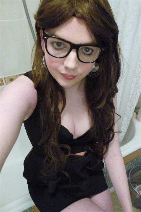 Adorable Sissy Trap Nude