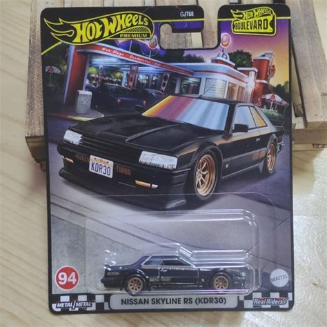 Hot Wheels Premium Nissan Skyline Rs Kdr R Boulevard Shopee Malaysia