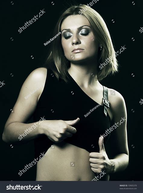 Sexy Lingerie Model Posing Studio Foto Stock 10905379 Shutterstock