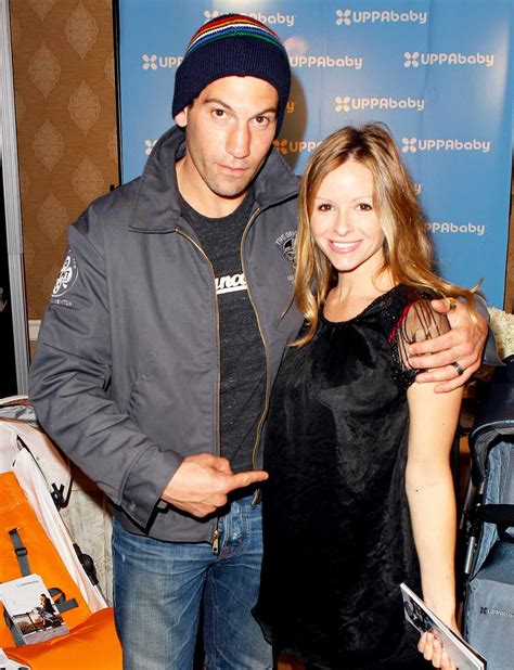 jon bernthal vrouw interview  walking dead alum jon bernthal