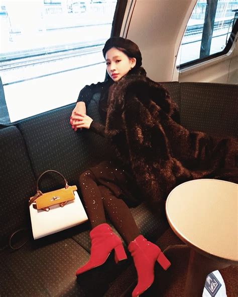 Hot Girl Ivy Ph N Ng Ch N Ng T Ng Hi U