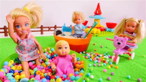 Barbie Ve Ocuklar Oyun Park Na Gidiyorlar K Z Oyuncaklar Youtube