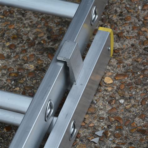 Trade Double Extension Ladder | EN131 Professional | 150 kg