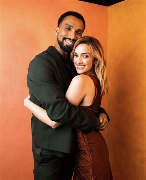 Hot Or Not Wersja Duo Z Serialu Ginny Georgia Samequizy