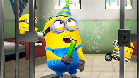 Partier Minion In Lvl Jump Over Obstacles In Prison Minion Rush